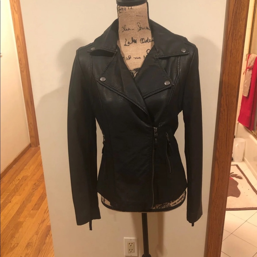 Max Studio Leather Jacket - image 1